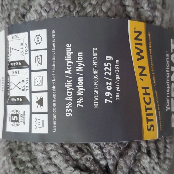 YARNSPIRATIONS BERNAT TOASTY YARN - Picture 4 of 5